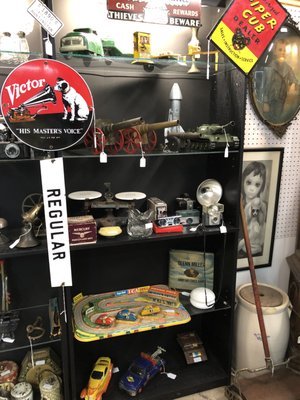 Grant Antique Mall Highwayman Gallery