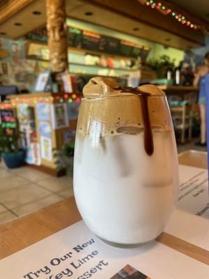 Mels Tiki Cafe - Indialantic, FL: A Tropical Delight