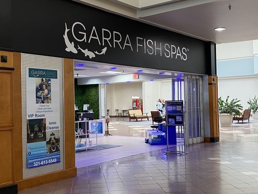 Merritt Square Mall - Your One-Stop Shopping Destination