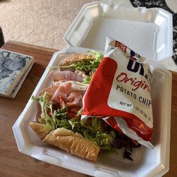 Frankies Italian Deli - Authentic Italian Cuisine in West Melbourne, FL