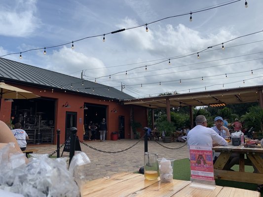 Intruck Coastal Bites: A Food Truck Delight in Melbourne, FL