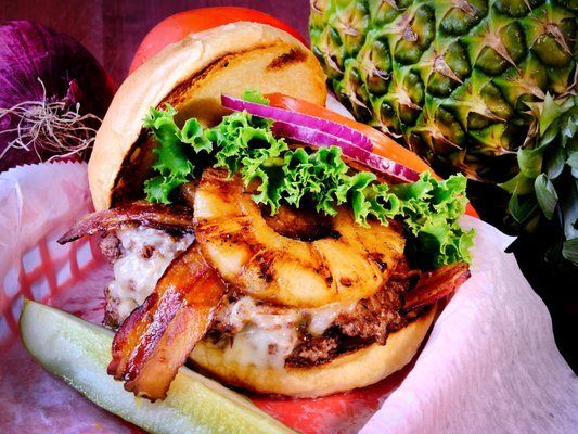 Long Doggers-Indialantic: Seafood, American, Chicken Wings