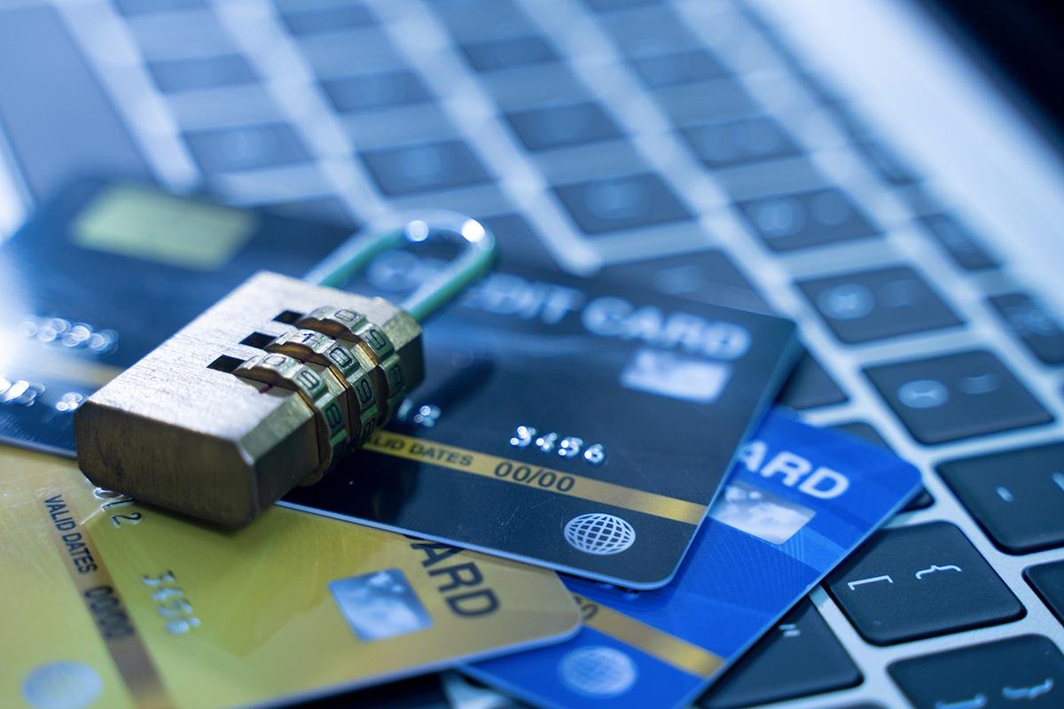 Impact ‍of Debit Card Fraud ‍on ‍the Community