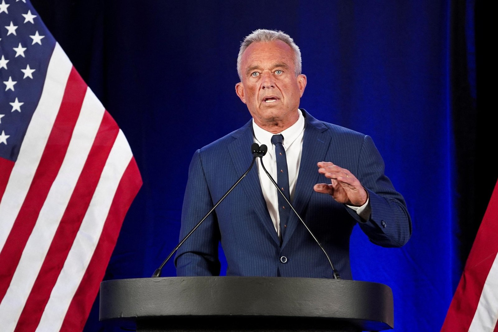 RFK Jr.s Unexpected Endorsement Sparks Controversy at Arizona Rally