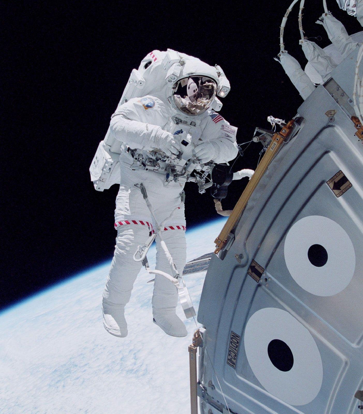 Celebrating the Unsung Heroes Behind Space ‌Exploration