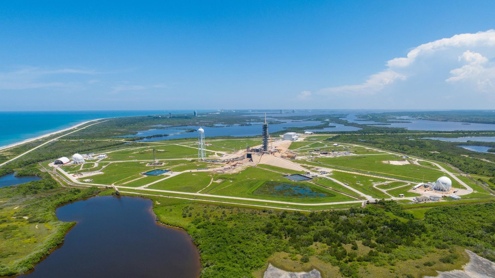 Cape Canaveral: The Launchpad‌ for a Satellite Revolution