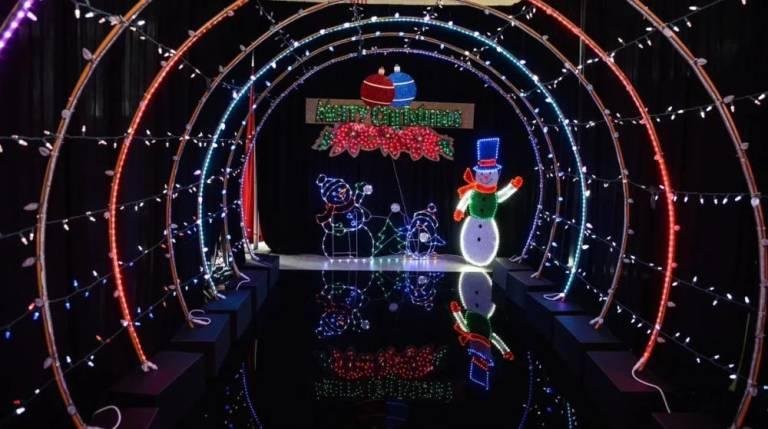 A Festive Experience: What⁣ to Expect at the‍ December ⁤2 Concert