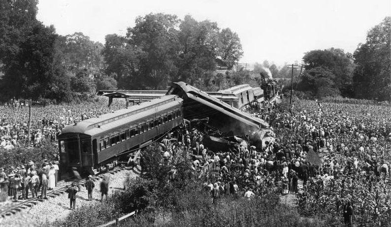 The⁣ Impact of Train⁤ Collisions ⁣on‌ Local Infrastructure ⁣and ⁢Safety Measures