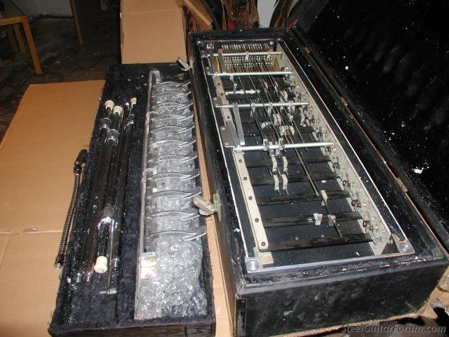 Honoring a Legacy: ⁤Danny Tharpes Impact on Space Coast Athletics