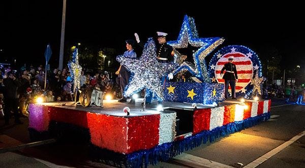 Experience the Magic of⁤ Community Spirit at the Light‌ Up Viera Parade