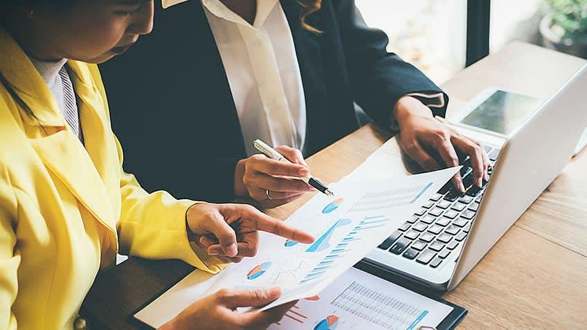 Analyzing the‌ Rise in Median‌ Sales Prices and Its Implications