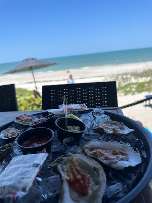 BBs Beach Bar: Seafood, American (Traditional), and Fun in Indialantic, FL