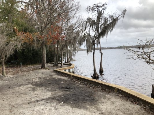 Beautiful Park in Chuluota, FL - Lake Mills Park