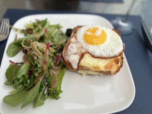 Le French Restaurant: Authentic French Cuisine in Indian Harbour Beach, FL