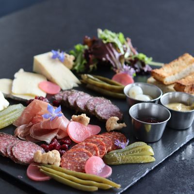 Le French Restaurant: Authentic French Cuisine in Indian Harbour Beach, FL