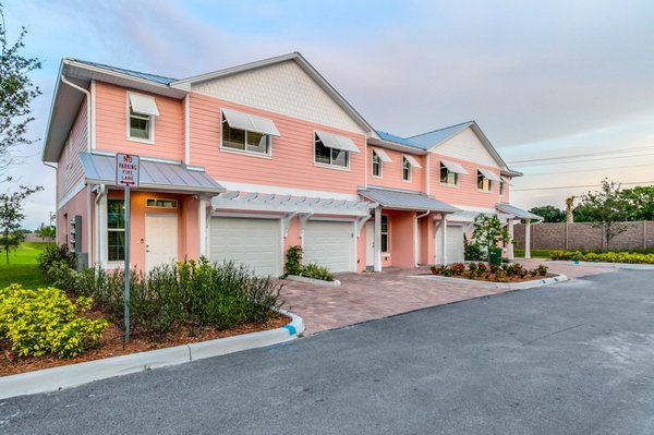 Cape Crossing Resort  Marina - A Tranquil Retreat in Merritt Island, FL