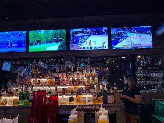 Charlie  Jakes Barbque - A Savory Dining Experience in Indian Harbour Beach, FL