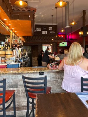 Pub Americana: A Must-Visit Bar and Restaurant in Melbourne, FL