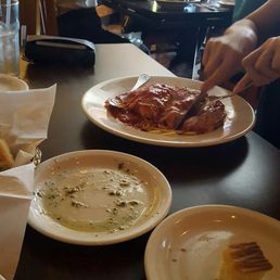 Amicis Italian Restaurant  Pizzeria: A Taste of Italy in Melbourne, FL