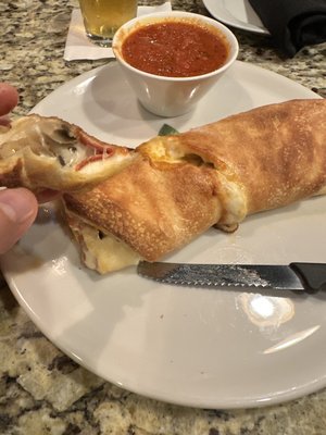 Amicis Italian Restaurant  Pizzeria: A Taste of Italy in Melbourne, FL