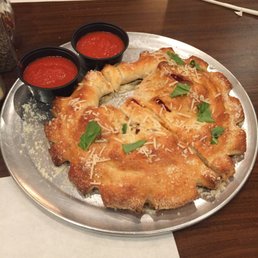 Slices Pizza in Melbourne, FL: A Tasty Review