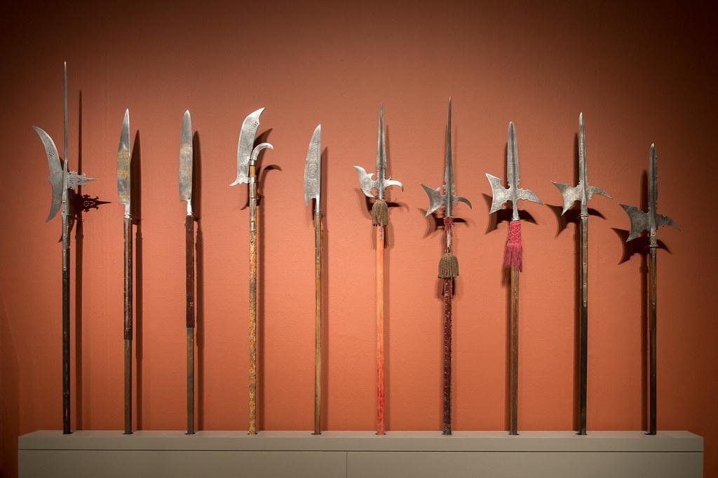 Melbourne Police Detectives, SWAT Members Seize Fentanyl and Weapons While Serving Search Warrant