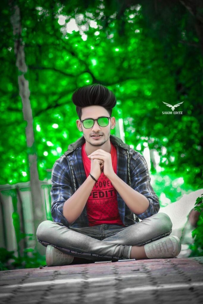 PHOTO OF THE DAY: NASA Hubble Telescope Captures Perseus Cluster 320 Million Light-Years from Earth