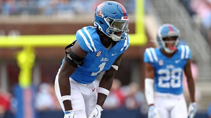 Florida Gators Upset No. 9 Ole Miss 24-17 in The Swamp, Clinches Bowl Eligibility