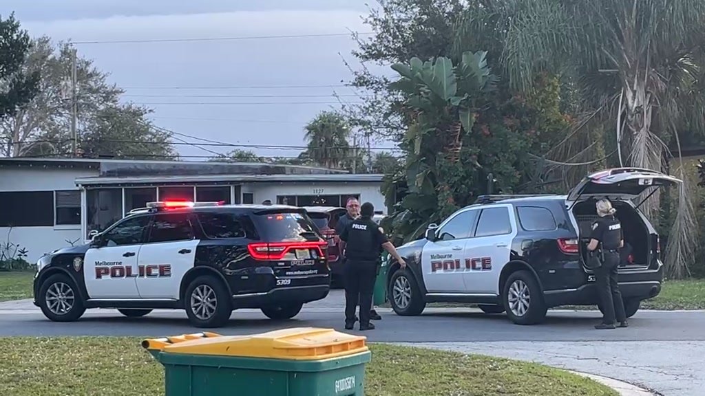 Shooting and standoff in Melbourne off Sunwood Dr