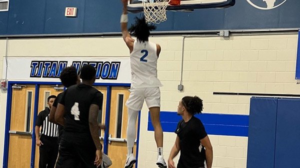 No. 24 Ranked Eastern Florida State Men's Basketball Scores 100-Plus Points in New Year's Eve Win