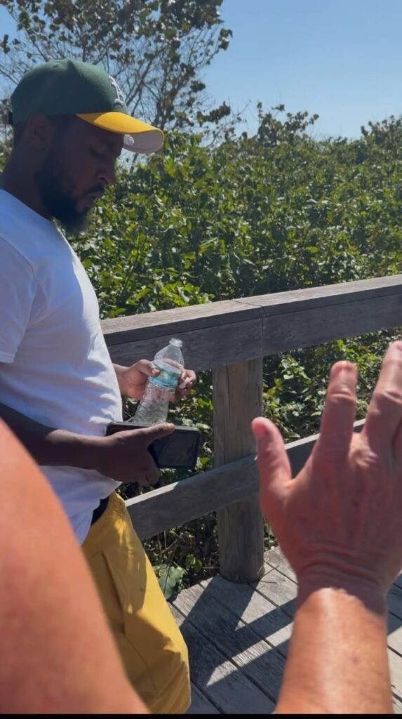 🚨Cocoa Beach  We’ve received a complaint about this individual before. Sharing the interaction below so that you can be...