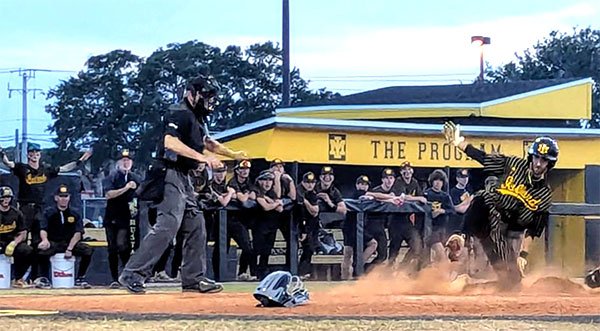 Merritt Island Mustangs Rally to Defeat Belen Jesuit 4-3 in Regional Semifinals, Decisive Game 3 Set for Thursday