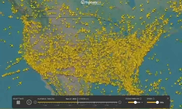 A stunning flight animation reveals just how crowded the skies were on Thanksgiving, as millions of Americans traveled a...