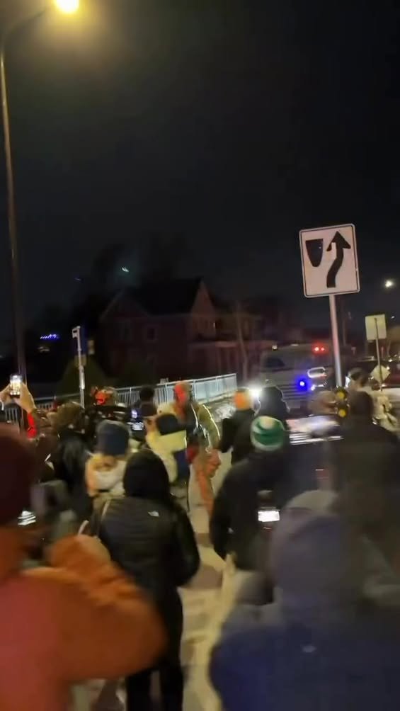 Absolute chaos in Minneapolis after reports of a Venezuelan man was shot after he reportedly attacked an agent with a sh...