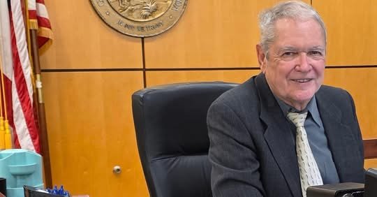 Sorry, something went wrong.