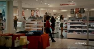 Yes that’s our local April Florio in a Super Bowl commercial with Shaq!  Congratulations April!Shaq dropped it. So now I...