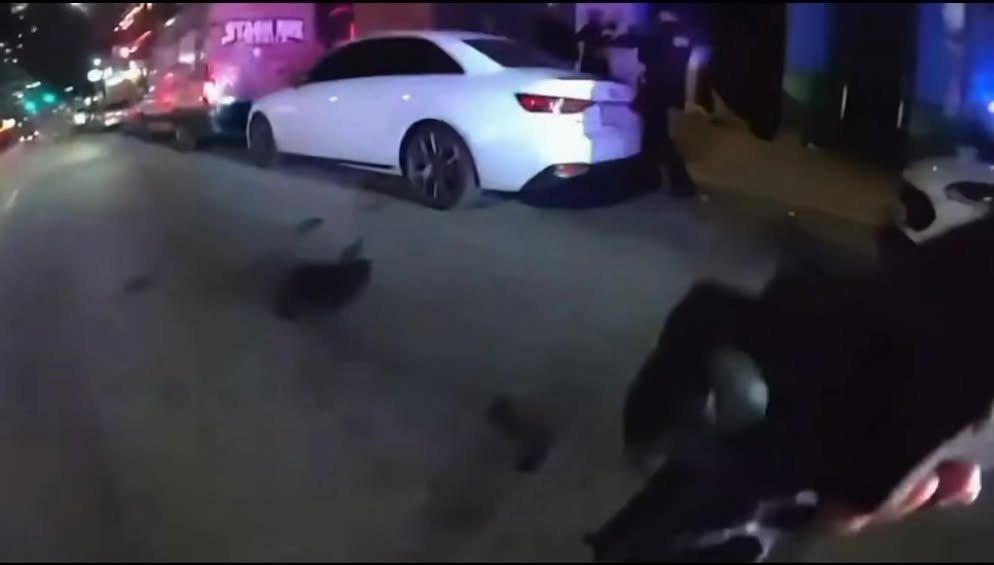 🚨BREAKING: Newly released bodycam footage showing Austin Police taking out the Austin bar shooter.