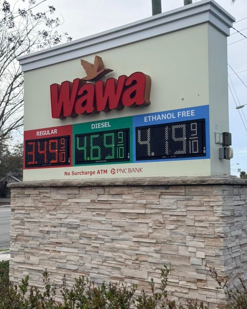Gas prices are skyrocketing as oil spikes to its highest price since 2024. What’s the gas prices near you?