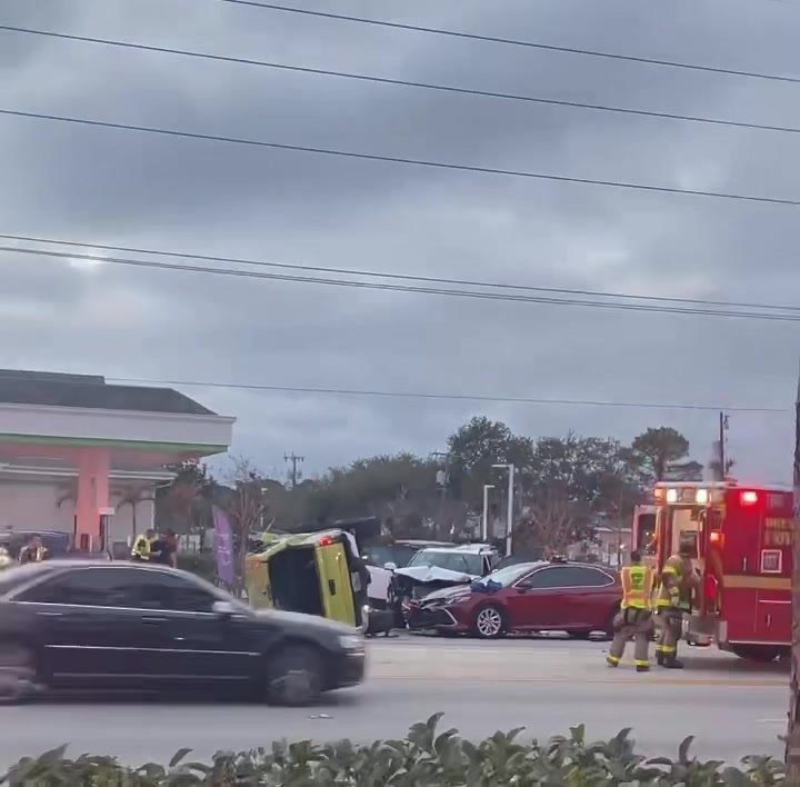 Video from the aftermath of the insane accident Feb 28 that sent the green truck airborne when it slammed into the back...