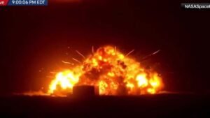 Blue Origin rocket explodes during test at Kennedy Space Center