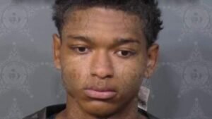 Naked Florida man accused of grabbing DoorDash driver, police say