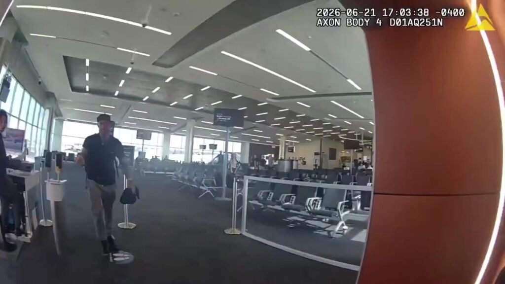 A cop in Atlanta wanted no parts of an intoxicated passenger who was kicked off a plane and just happened to be UFC Figh...